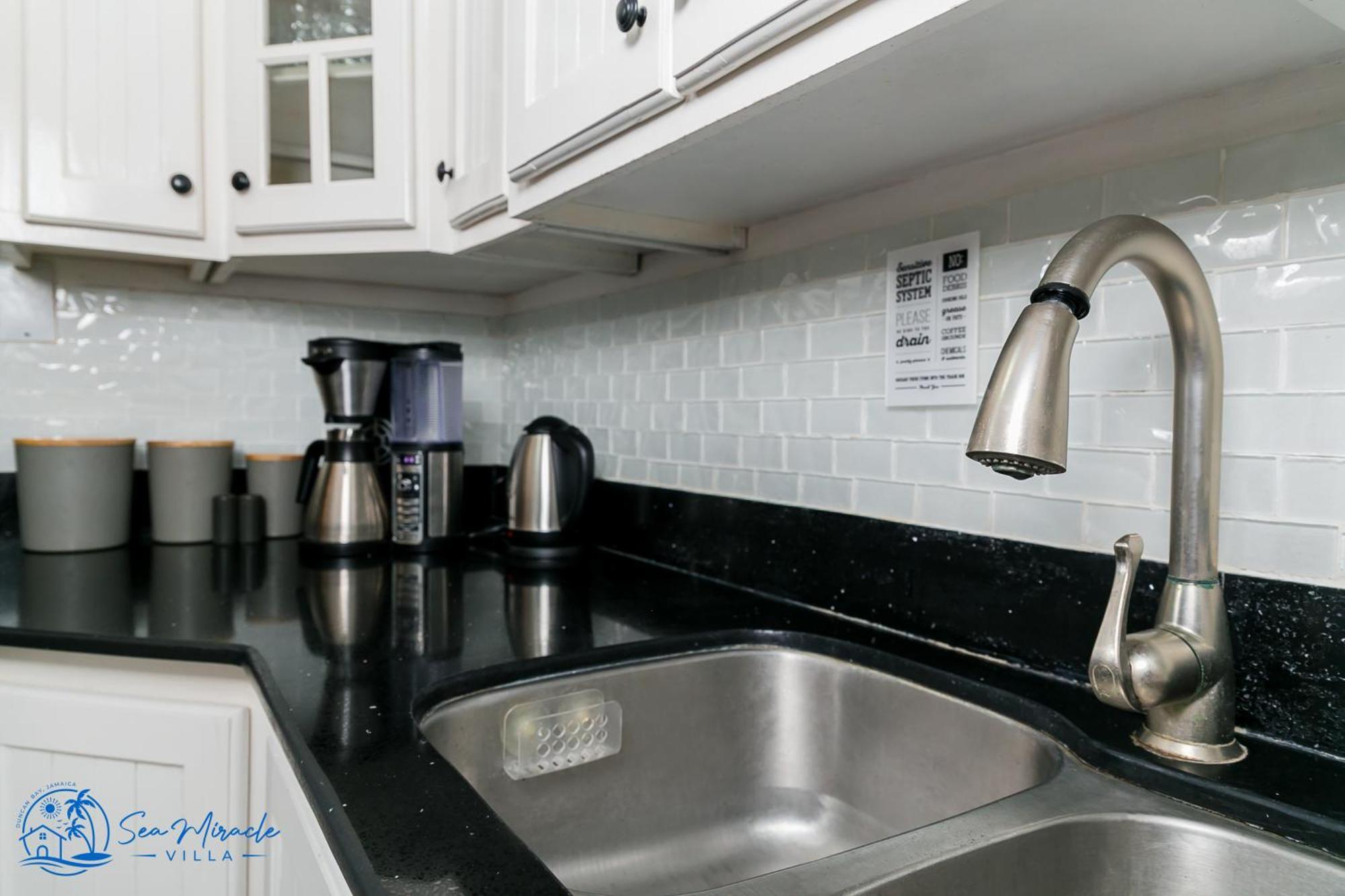 Sea Miracle Villa/Beach Cottage Silver Sands Luaran gambar